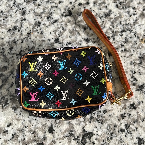 Louis Vuitton Wapity Pouch- Vintage. - Picture 1 of 8